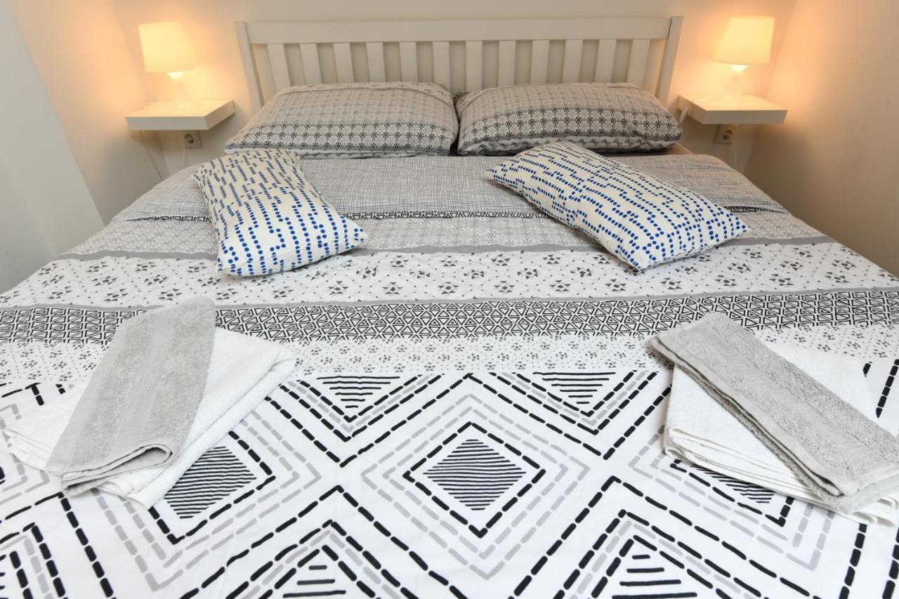 Apartman Mate Rakovica Buitenkant foto