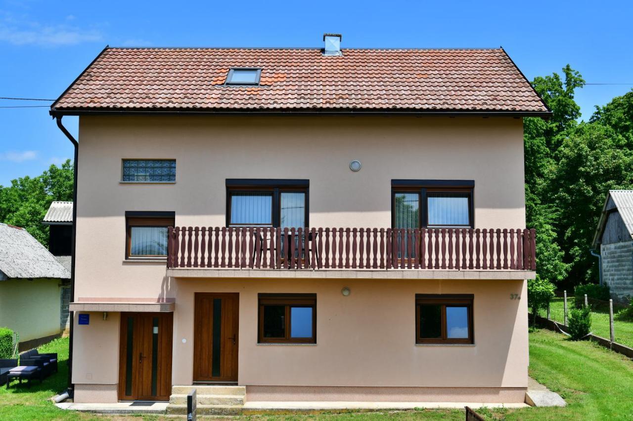 Apartman Mate Rakovica Buitenkant foto