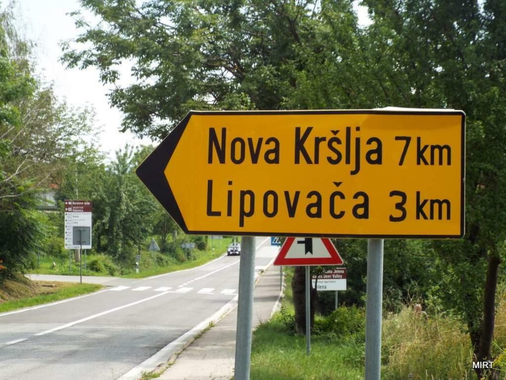 Apartman Mate Rakovica Buitenkant foto